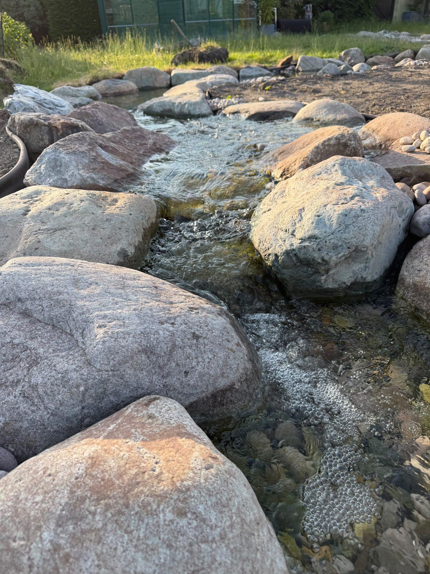 Pondless waterfalls
